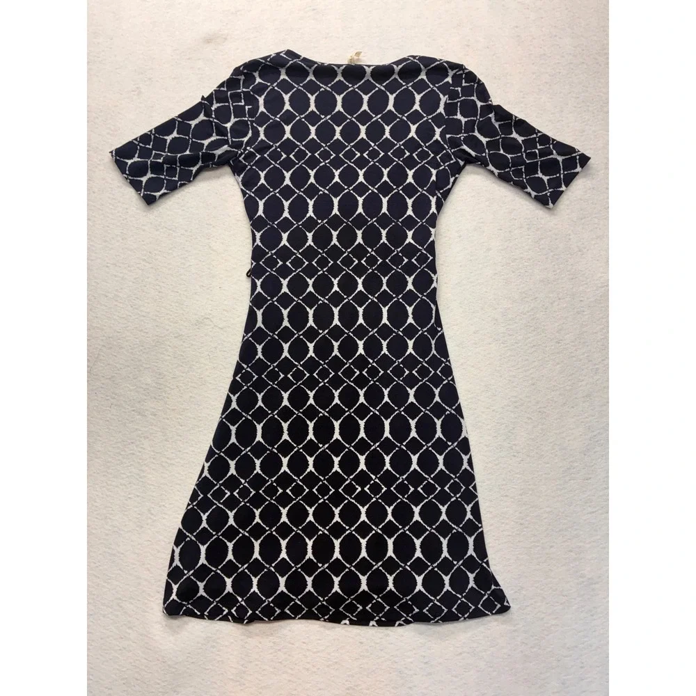 Gilli Geometric Faux Wrap Dress Modcore Office Surplice Knit - Small Navy White